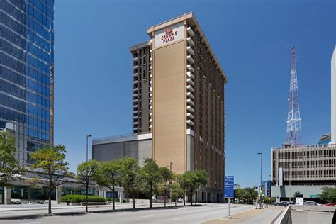 CROWNE PLAZA HOTEL DALLAS DOWNTOWN - Updated 2021 Prices, Reviews, and Photos (TX) - Tripadvisor