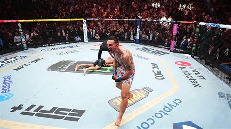 UFC 300: Max Holloway's knockout of Justin Gaethje sends MMA world into ...