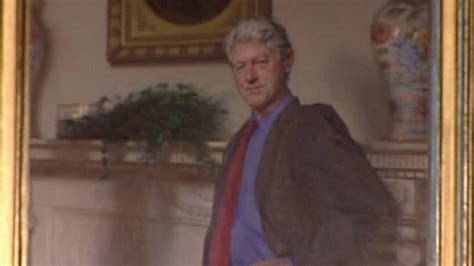 Bill Clinton museum portrait has nod to Lewinsky’s dress: artist | WGN-TV