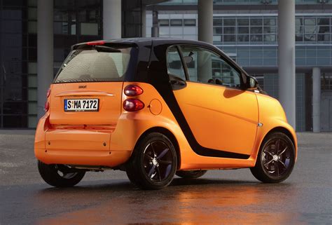 Smart Brings Some Color to Fortwo with New Nightorange Limited Edition ...