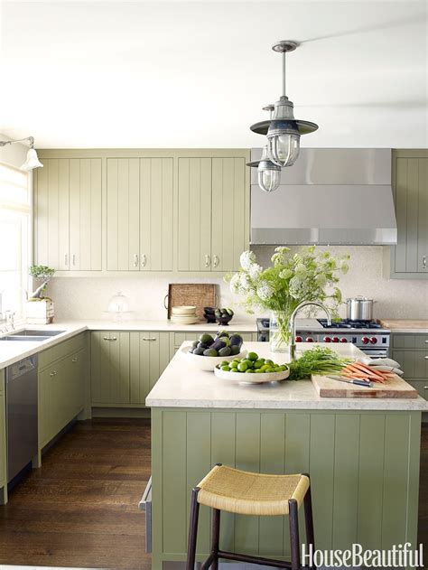 20+ Modern Sage Green Kitchen Cabinets – HomeDecorish