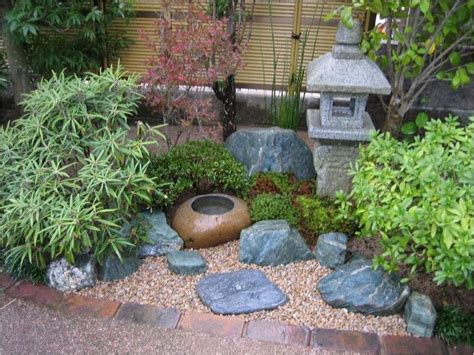 41 Amazing Garden Ideas for Small Spaces - DecoRewarding | Japanese garden zen, Japanese garden ...