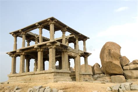 Ruins of Hampi Structure at Hemakuta Hill Editorial Photography - Image of hill, history: 271191217