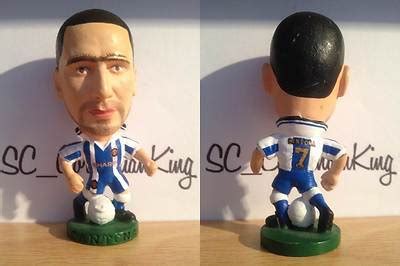 non-Corinthian REPAINT ERIC CANTONA MANCHESTER UTD AWAY 1994-96 COLLAR ...