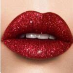 10 Red Lipstick Makeup Looks For Endless Inspiration