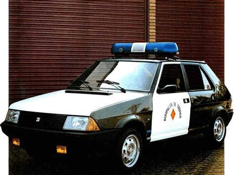 1982 Seat Ronda - Police car #389355 - Best quality free high resolution car images - mad4wheels
