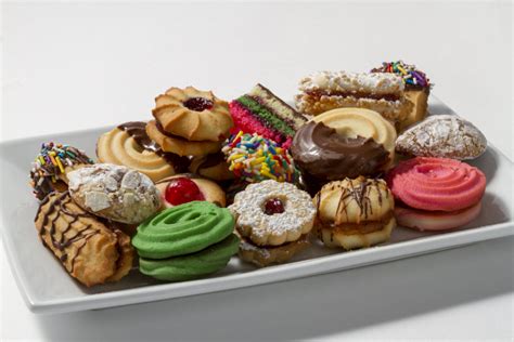 Assorted Butter Cookies (1 Lb. Box) – Circo's Pastry Shop