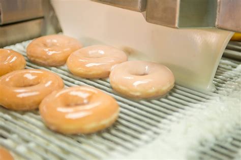 Krispy Kreme is opening 50 new locations in Ontario and Quebec | Dished