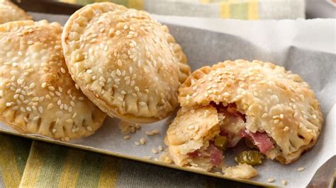 Muffuletta Mini Pies Recipe - Pillsbury.com