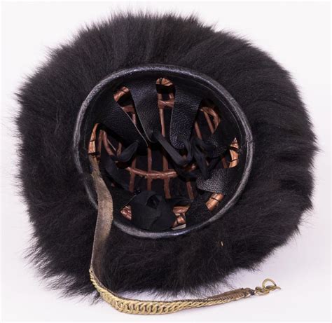 Lot - CEREMONIAL BEARSKIN CAP