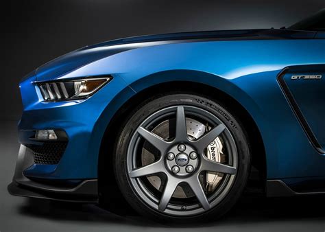 2016 Shelby GT350 Mustang Tires to Be Available from June 15 - autoevolution