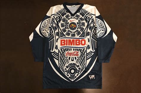 Aztec aesthetics on Club América's third kit