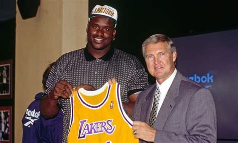 This Day In Lakers History: Shaquille O'Neal Signs Seven-Year, $120 ...