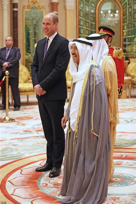 Prince William meets with the Emir of Kuwait at a five-course lunch ...