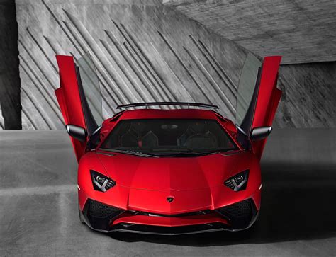 "Superfast" Lamborghini Aventador LP 750-4 Superveloce Roadster ...