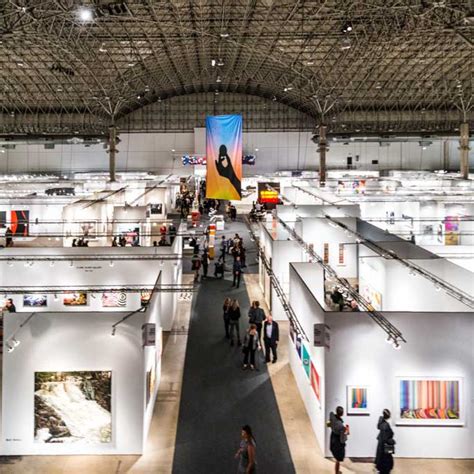 6 Tips On Buying Art at an Art Fair for New Collectors – PxP Contemporary