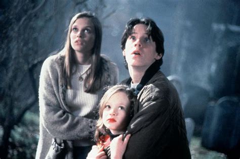 Hocus Pocus 2 Director Explains Why Max and Allison Aren't Returning