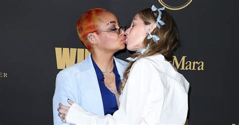 Kiss, Kiss! Raven-Symoné, Wife Miranda Pack on the PDA at ...