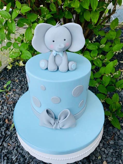 Elephant Baby Shower Cake / Blue And Gray Elephant Baby Shower Cake Lovebug S Edible Designs ...