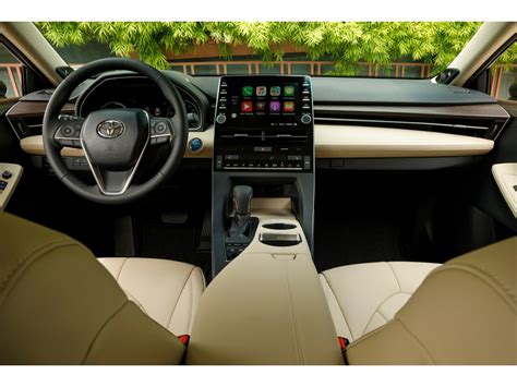 2022 Toyota Avalon Hybrid: 50 Interior Photos | U.S. News