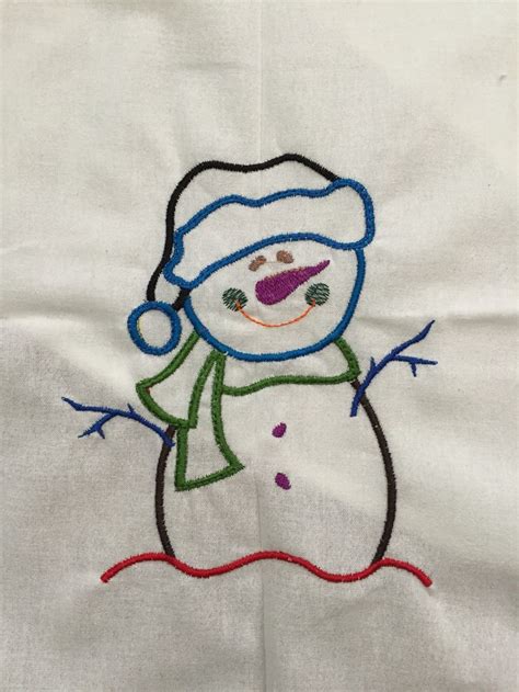 Snowman | Embroidery projects, Quilting projects, Kids rugs