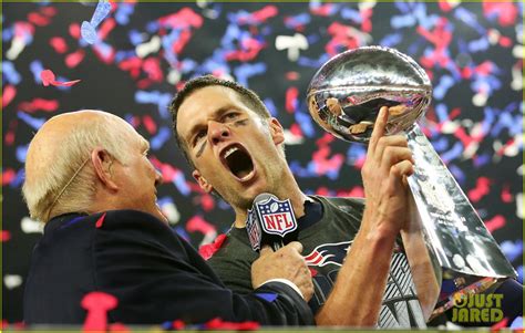 Super Bowl MVP 2017: Tom Brady Gets Title for 4th Time!: Photo 3853891 | 2017 Super Bowl, Tom ...