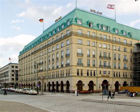 We pick the 5 best luxury hotels in Berlin - Luxurylaunches