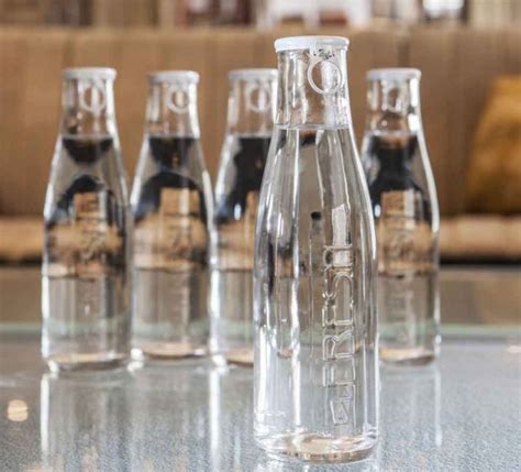 Plastic Water Bottle Use: How One Hotel is Making a Difference