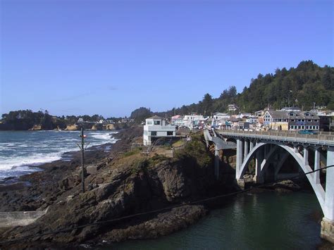 Man swept out to sea at Depoe Bay, Oregon | The Spokesman-Review