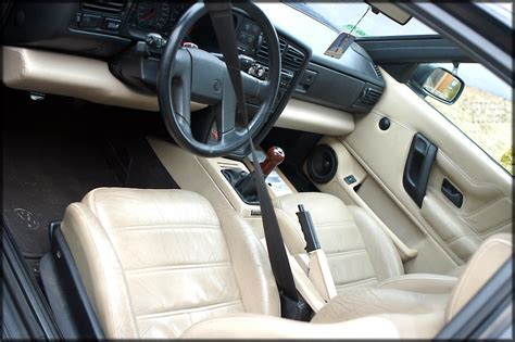 Corrado Interior | '90 Corrado 16v-T w/ two tone 93+ interio… | Sean ...