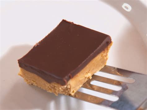 How to make No-Bake Peanut Butter-Chocolate Squares