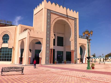 Aéroport de Tlemcen /Algérie | Architecture islamique, Architecte interieur, Alger