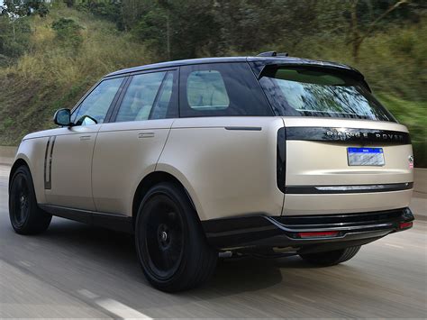 Range Rover 2023 custa até R$ 1.604.170 e todo lote deste ano já está reservado... - AUTOO