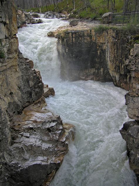 Marble Canyon Waterfall - Kootenay National Park, BC - World of Waterfalls