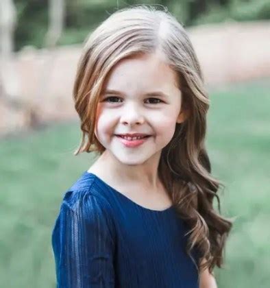 Claire Crosby - Age, Net Worth, Height, Siblings, Wiki, Bio