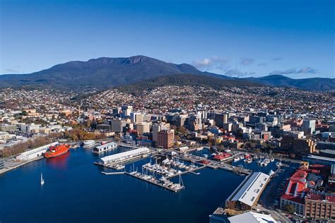 15 must-visit places in Hobart