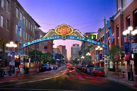 gaslamp sign | Luminism Photography – Luminous Views Gallery