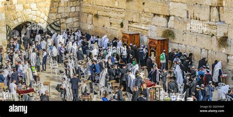 Aerial View Wailing Wall, Old Jerusalem Stock Photo - Alamy