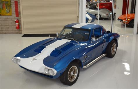 1963 Corvette Grand Sport - Classic Promenade