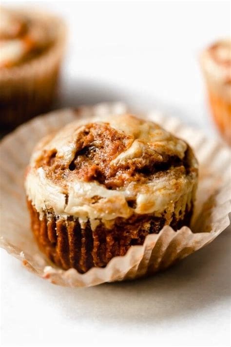 Cream Cheese Pumpkin Muffins - Skinnytaste