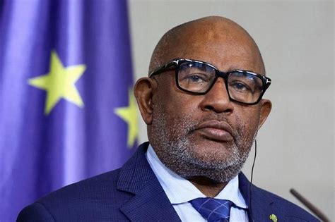 Comoros president cleared to seek re-election | The Straits Times