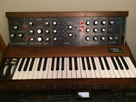 MATRIXSYNTH: Minimoog Model D Synthesizer SN 4319 with Original Manual ...