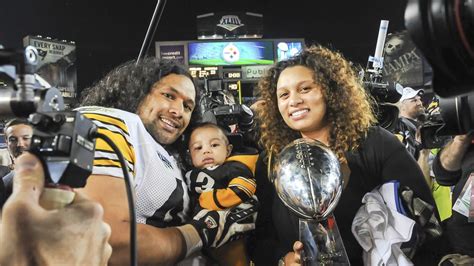 PHOTOS: Troy Polamalu at Three Super Bowls