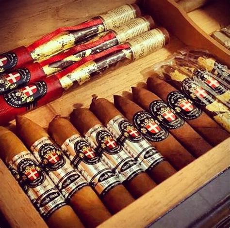 3. King of Denmark: $4,500 Per Cigar: Expensive Cigars - AskMen