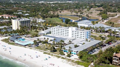 Naples Beach Hotel & Golf Club to get a new look — and new owners