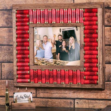 Ammo Crafts, Hunting Crafts, Hunting Decor, Hunting Wreath, Shotgun Shell Art, Shotgun Shell ...