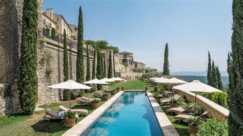 La Bastide De Gordes Reopens in Provence After a Sumptuous Redo ...