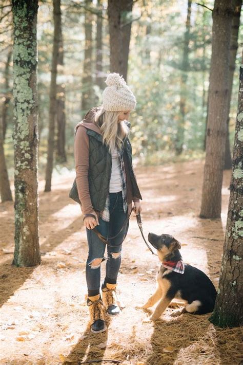 What to Wear with Hiking Boots 26 Outfits & Styling Tips