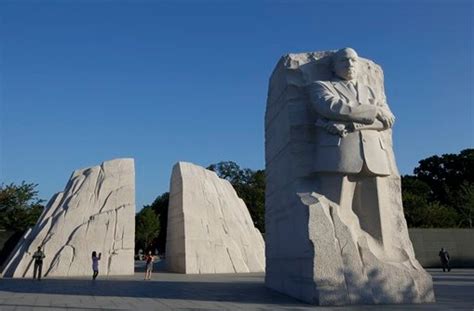 Martin Luther King, Jr. Memorial Opens in Washington, D.C. | Tony's ...