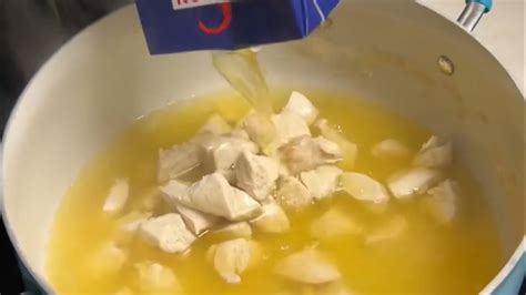 Momma makes an easy chicken noodle soup recipe! - YouTube